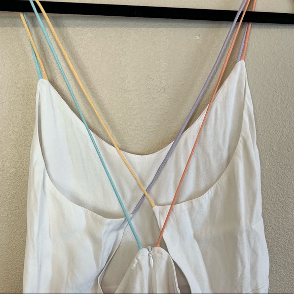 Short White Dress - Picture 3 of 4